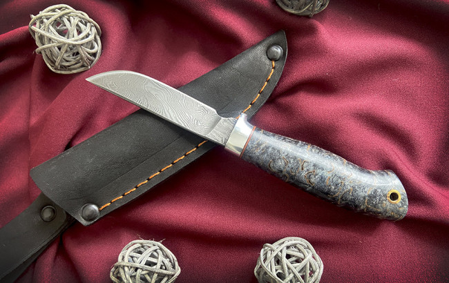 Мини нож "Коршун", клинок Дамасская сталь, рукоять стабилизированная карельская береза черного цвета Мини нож "Коршун", клинок Дамасская сталь, рукоять стабилизированная карельская береза черного цвета