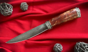 Нож "Северный-2", клинок Дамасская сталь, кованый дол, рукоять стабилизированная карельская береза красного цвета, литье мельхиор Нож "Северный-2", клинок Дамасская сталь, кованый дол, рукоять стабилизированная карельская береза красного цвета, литье мельхиор