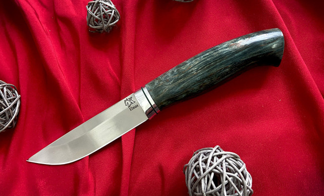 Нож финка «Лесная увеличенная», клинок сталь ELMAX, рукоять стабилизированная карельская береза зеленого цвета Нож финка «Лесная увеличенная», клинок сталь ELMAX, рукоять стабилизированная карельская береза зеленого цвета