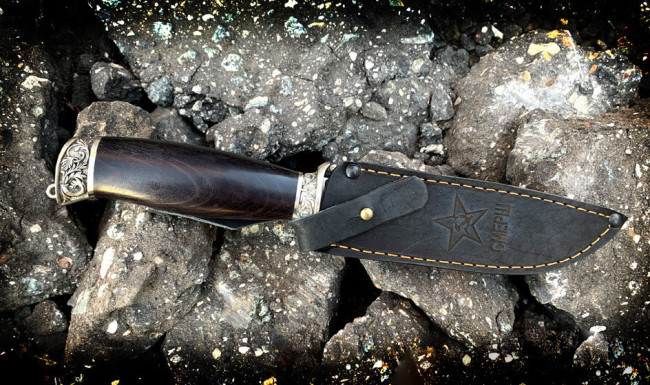 Нож "Смерш", клинок сталь K340, рукоять граб, литье мельхиор Нож "Смерш", клинок сталь K340, рукоять граб, литье мельхиор