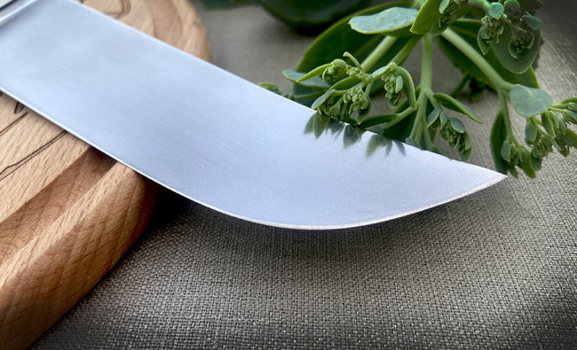 Нож "Пчак №2", клинок сталь K340, рукоять стабилизированная карельская береза красного цвета, литье мельхиор Нож "Пчак №2", клинок сталь K340, рукоять стабилизированная карельская береза красного цвета, литье мельхиор